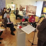 Spotkanie z mediami w Muzeum Historii Kielc. Przemawia dr Jan Główka - dyrektor muzeum / Marzena Mąkosa / Radio Kielce