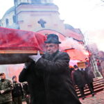 Uroczysty pogrzeb Jana Wosińskiego oraz Piotra Pecela - partyzantów AK oraz NSZ zamordowanych przez komunistów w Zgórsku koło Kielc / Marzena Mąkosa / Radio Kielce