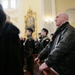 Uroczysty pogrzeb Jana Wosińskiego oraz Piotra Pecela - partyzantów AK oraz NSZ zamordowanych przez komunistów w Zgórsku koło Kielc / Marzena Mąkosa / Radio Kielce