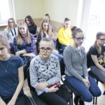 Podpisanie umowy na przebudowę stadionu przy Szkole Podstawowej im. Jana Pawła II w Bielinach / Marzena Mąkosa / Radio Kielce