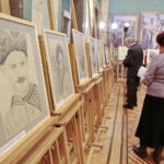 Wernisaż wystawy malarstwa Bolesława Jóźwika w Wojewódzkim Domu Kultury im. Józefa Piłsudskiego w Kielcach / Marzena Mąkosa / Radio Kielce