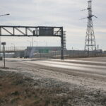 Miejsce gdzie ma powstać rondo. Skrzyżowanie ulic Maciejówki i drogi nr 74 / Marzena Mąkosa / Radio Kielce