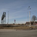 Miejsce gdzie ma powstać rondo. Skrzyżowanie ulic Maciejówki i drogi nr 74 / Marzena Mąkosa / Radio Kielce