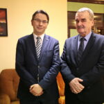 Robert Frey, przewodniczący rady nadzorczej i Wojciech Lubawski, prezes zarządu Uzdrowiska Busko-Zdrój S.A. / Marzena Mąkosa / Radio Kielce