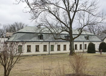 Dom Środowisk Twórczych. Pałac Tadeusza Zielińskiego w Kielcach. Pałacyk Zielińskiego / Marzena Mąkosa / Radio Kielce