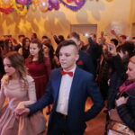 Bal gimnazjalny w Gimnazjum nr 12 im. Marszałka Józefa Piłsudskiego / Marzena Mąkosa / Radio Kielce