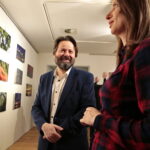 Wystawa "To Tu. Moje Świętokrzyskie". Prace Sławomira Mazura i Roberta Lubczyńskiego / Marzena Mąkosa / Radio Kielce