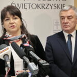 Briefing w Urzędzie Marszałkowskim na temat drugiego naboru grantobiorców do programu POWER. Na zdjęciu (od lewej): Magdalena Fudala i Andrzej Bętkowski - marszałek województwa świętokrzyskiego  / Marzena Mąkosa / Radio Kielce