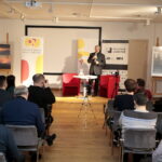 Sowieci jako "honorowi" obywatele Kielc. Wykład i debata w OMPiO / Marzena Mąkosa / Radio Kielce