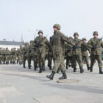 Przysięga wojskowa elewów szkolących się w Centrum Przygotowań do Misji Zagranicznych w Kielcach / Marzena Mąkosa / Radio Kielce