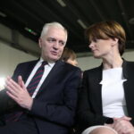 Oficjalne otwarcie I Kongresu Ekologii Powietrza w Targach Kielce. Na zdjęciu Jarosław Gowin - wicepremier i Jadwiga Emilewicz - minister przedsiębiorczości i technologii / Marzena Mąkosa / Radio Kielce