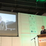 Oficjalne otwarcie I Kongresu Ekologii Powietrza w Targach Kielce. Bogdan Wenta - prezydent Kielc / Marzena Mąkosa / Radio Kielce