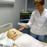 Ostrowiec. Monoprofilowe Centrum Symulacji Medycznej przy Wyższej Szkole Biznesu i Przedsiębiorczości / Emilia Sitarska / Radio Kielce