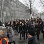 Alarm bombowy w ŚUW. Ewakuacja urzędu / Marzena Mąkosa / Radio Kielce