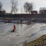 Sandomierz. Szkolenie strażaków na nadwiślańskim bulwarze / Grażyna Szlęzak-Wójcik / Radio Kielce