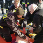 Sandomierz. Szkolenie strażaków na nadwiślańskim bulwarze / Grażyna Szlęzak-Wójcik / Radio Kielce