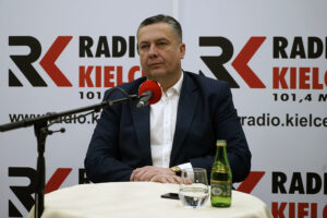 Studio Polityczne Radia Kielce. Na zdjęciu Grzegorz Gałuszka, Polskie Stronnictwo Ludowe / Robert Felczak / Radio Kielce