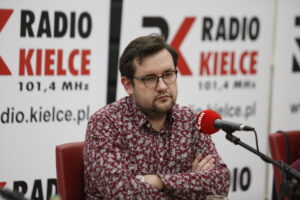 Studio Polityczne Radia Kielce. Na zdjęciu: Mateusz Żukowski, Nowoczesna / Jarosław Kubalski / Radio Kielce