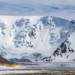 Wyspa Króla Jerzego / Dagmara Bożek-Andryszczak i Piotr Andryszczak