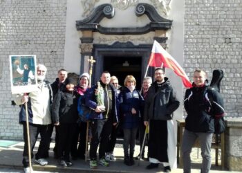 Piesza Pielgrzymka Śladami Błogosławionego Wincentego Kadłubka / Artur Jach