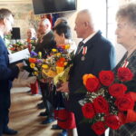 Osiem rodzin z województwa świętokrzyskiego otrzymało medale przyznane przez ministerstwo obrony narodowej za wychowanie co najmniej trojga dzieci, które służyły bądź służą w siłach zbrojnych Rzeczpospolitej / Grażyna-Szlęzak-Wójcik / Radio Kielce