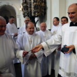 Sandomierz. Uroczystość ustanowienia nadzwyczajnych szafarzy komunii świętej / Grażyna Szlęzak-Wójcik / Radio Kielce