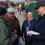 Włoszczowa. Akcja informacyjna dotycząca rządowych programów #Nowa Piątka / Ewa Pociejowska-Gawęda / Radio Kielce