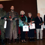 Sandomierz. Gala „Sandomierzanin Roku” na Zamku Królewskim. Nominowani do tytułu Sandomierzanina 2018 Roku (od lewej): przedstawiciel Adama Bidasa,  Maciej Bury, Agnieszka Krzesimowska i Ewa Sierokosz, Szczepan Siudak i burmistrz Sandomierza Marcin Marzec / Grażyna Szlęzak-Wójcik / Radio Kielce