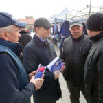 Włoszczowa. Akcja informacyjna dotycząca rządowych programów #Nowa Piątka / Ewa Pociejowska-Gawęda / Radio Kielce