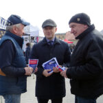 Włoszczowa. Akcja informacyjna dotycząca rządowych programów #Nowa Piątka / Ewa Pociejowska-Gawęda / Radio Kielce