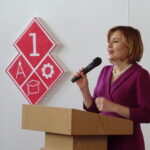 Otwarcie hali sportowej przy Zespole Szkół nr 1. Na zdjęciu Anna Krupka - wiceminister sportu i turystyki / Emilia Sitarska / Radio Kielce