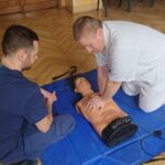 Instruktorzy PCK będą uczyć udzielania pierwszej pomocy przedmedycznej