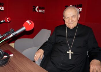 Edward Frankowski - biskup senior diecezji sandomierskiej / Grażyna Szlęzak - Wójcik / Radio Kielce