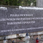 Pomnik na Górze Baranowskiej z nową tablicą / Anna Głąb / Radio Kielce