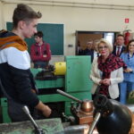 Wiceminister edukacji Marzena Machałek odwiedziła Zespół Szkół Ponadgimnazjalnych nr 2 w Jędrzejowie. / Ewa Pociejowska-Gawęda / Radio Kielce