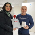 Witajcie na świecie kobiety. Wręczenie złotych serduszek / Marek Wtorek / Radio Kielce