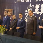 I Forum Oświatowe „Murawy Dobromierskie”. Drugi z prawej: minister Jan Józef Kasprzyk, szef Urzędu do Spraw Kombatantów i Osób Represjonowanych / Mateusz Kaczmarczyk / Radio Kielce