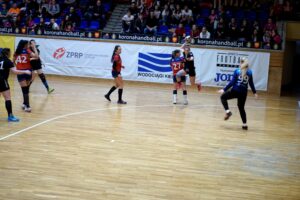 Kielce. Final Four juniorek w piłkę ręczną. Mecz Korona Handball – MTS Kwidzyn / Maciej Makuła / Radio Kielce