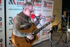 Koncert Piotra „Restka” Resteckiego w Studiu Gram Radia Kielce / Kamil Król / Radio Kielce