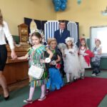 Kielce. II Międzyprzedszkolny Konkurs Ekologiczno-Patriotyczny, odbywający się pod hasłem „EKO-MANIACY, czyli Dama i Dżentelmen w Niepodległej Polsce” / Wodociągi Kieleckie