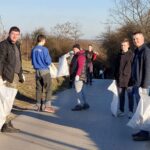 Samborzec. Wiosenne sprzątanie / Łukasz Bała