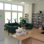 Pińczów. Miejsko-Gminna Biblioteka Publiczna po remoncie / Marta Gajda / Radio Kielce