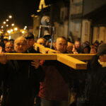 Droga Krzyżowa w intencji trzeźwości / Grzegorz Sikora / Radio Kielce