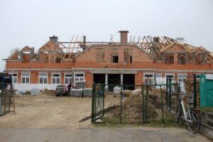Stopnica. Trwają prace przy budowie kompleksu rehabilitacyjno-opiekuńczego / Marta Gajda / Radio Kielce