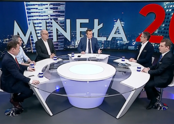 Program „Minęła 20” na antenie TVP INFO. Debata: Dominik Tarczyński z Prawa i Sprawiedliwości oraz Adam Jarubas z Polskiego Stronnictwa Ludowego / TVP INFO