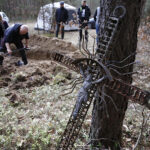 Fundacja "Niezłomni" rozpoczęła prace poszukiwawcze osób, które mogły zostać przewiezione z kieleckiego więzienia i zamordowane / Jarosław Kubalski / Radio Kielce