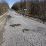 Droga łącząca powiaty kielecki i skarżyski zostanie wyremontowana / Jarosław Kubalski / Radio Kielce