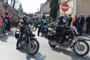 Parada motocykli w Pińczowie / Marta Gajda / Radio Kielce