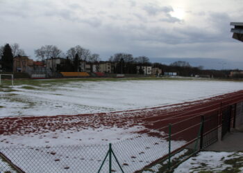 Przebudowa stadionu sportowego przy ulicy Kusocińskiego w Busku-Zdroju / Marta Gajda / Radio Kielce