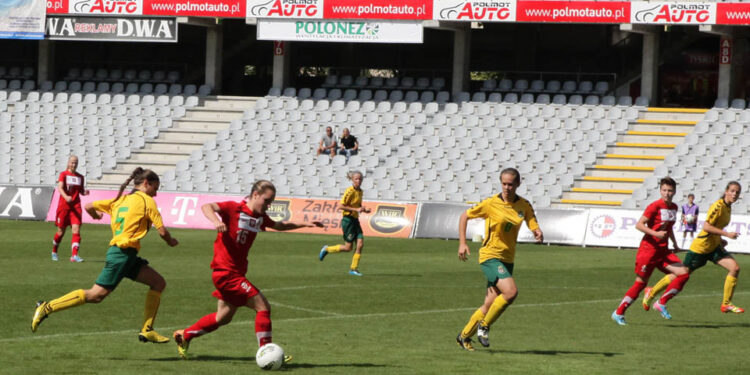 Turniej piłkarski kobiet do lat 16 pod nazwą UEFA Development Cup.